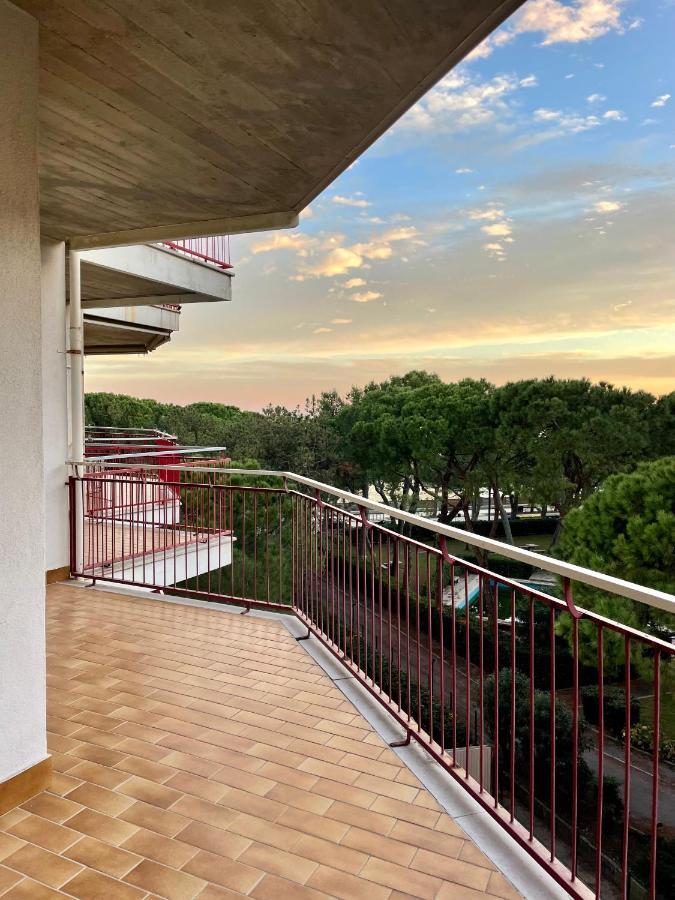 Residence Cristallo 4H Lignano Sabbiadoro Zewnętrze zdjęcie